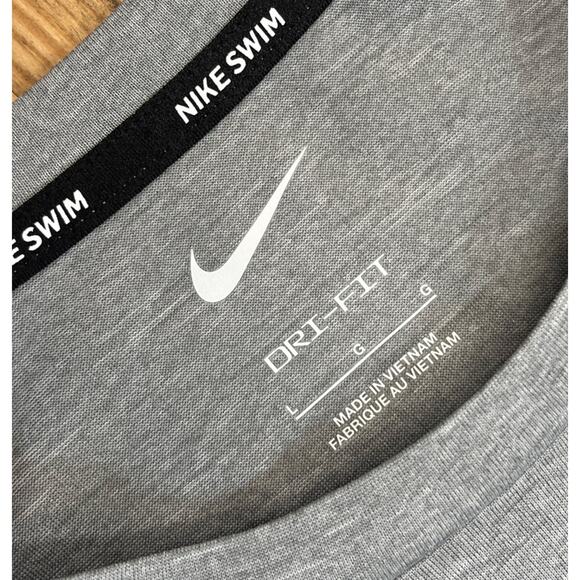 NWT Nike Swim Dri-FIT Hydroguard Men's Large Particle Grey S/S Shirt Rash Guard - Picture 8 of 9